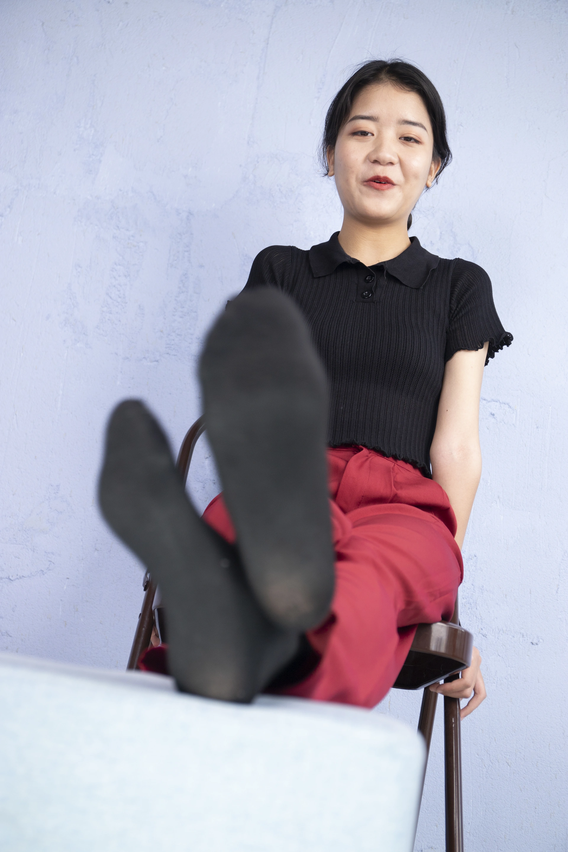 南国足艺 NO.013 气质美女小雨试镜，修长性感的美脚，脚型真漂亮，人美脚更美 1